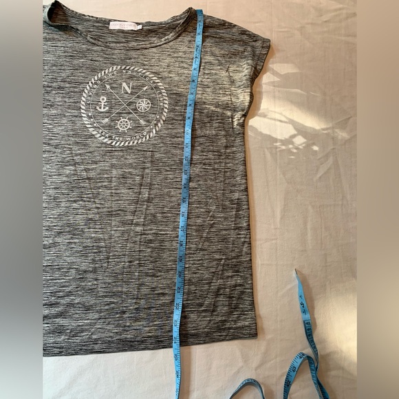 M tee - Picture 4 of 8